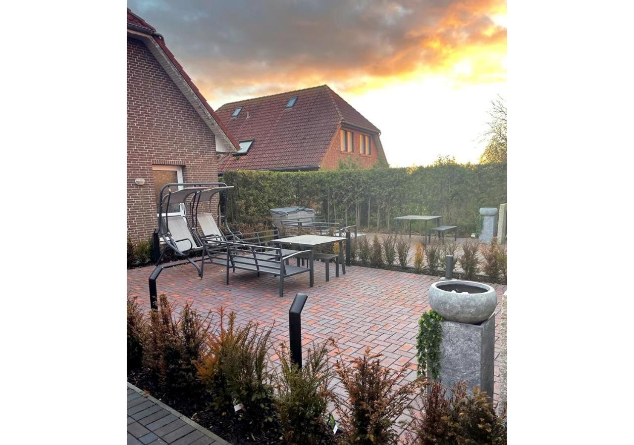 Ferienwohnung Torens-Nordsee -Apartments 2 Neuharlingersiel Exteriör bild